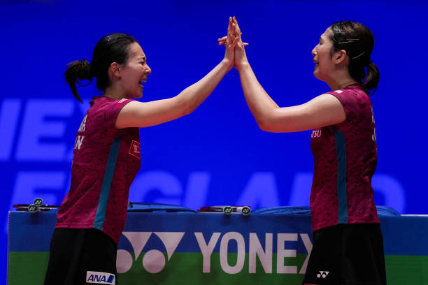 羽毛球比赛中的违例行为盘点:哪些动作会导致失分?