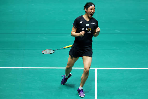 羽毛球场地详解:单打和双打的界限如何划分?