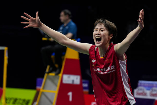 友谊与竞技并存——我和朋友打羽毛球的故事