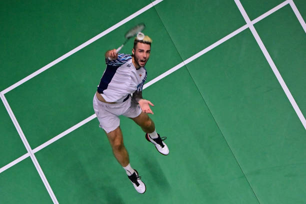 羽毛球单打得分规则常见问题:哪些情况会丢分?