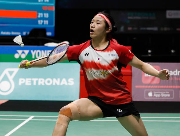 进攻型 vs 防守型羽毛球拍:如何选择最适合你的球拍?