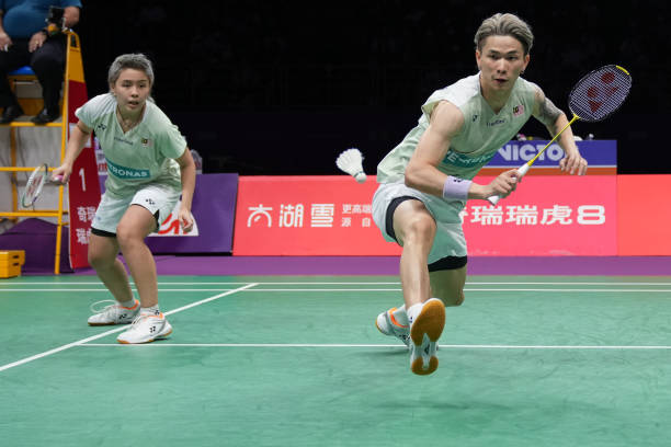 羽毛球平抽球训练计划:每天10分钟快速提升水平