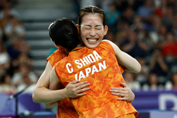 羽毛球扣杀技术细节:慢动作图示+常见错误纠正