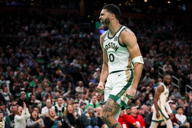 总决赛G3 MVP评选结果出炉，球迷热议不断！