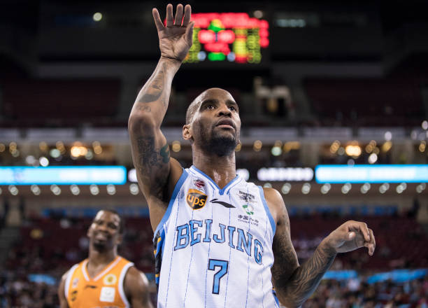 锁定CCTV5+,观看CBA总决赛巅峰之战