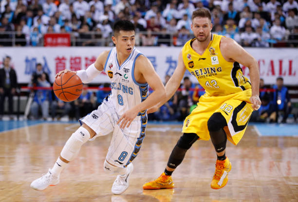 走步违例手势全攻略:从基础动作到实战应用