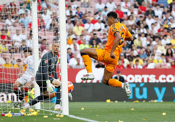 皇马vs利物浦:近年欧冠决赛比分背后的故事