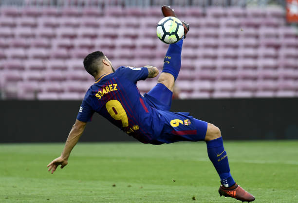 突破防守：实况2017任意球战术与实战技巧