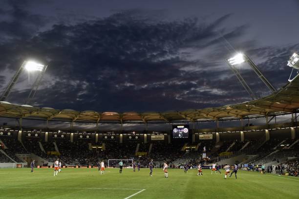 欧冠经典比分回顾：历届决赛的胜负时刻