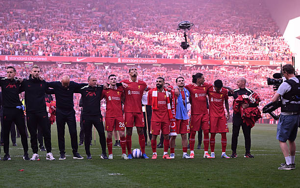 从核心到边缘:定位球在现代足球中的角色转变