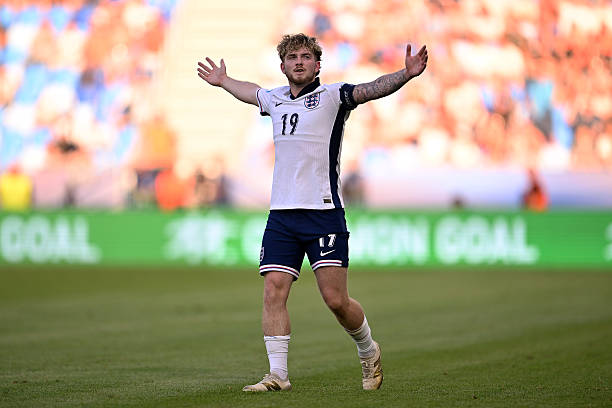 法甲球衣补丁评测:真实还原各队球衣细节