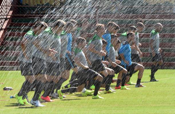 欧冠亚军风云榜:高清图表展示历年遗憾与辉煌