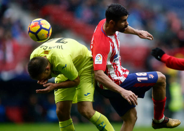 新手必看!零基础学会完美停高空球 | 告别“停球十米远”的尴尬