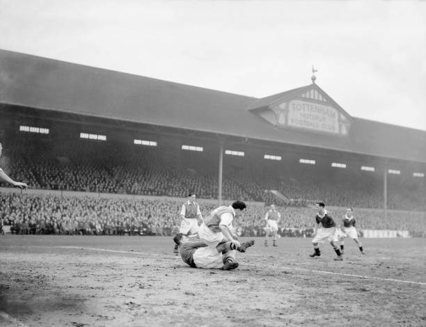 从开哨到终场：欧洲杯单场比赛的标准时间与意外情况