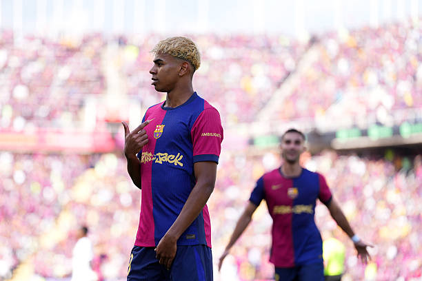 一脚爆球!揭秘足坛史上最具破坏力的射门瞬间