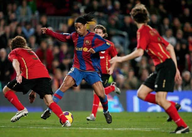 拉菲尼亚在巴黎的首秀表现：技术特点与战术适配分析