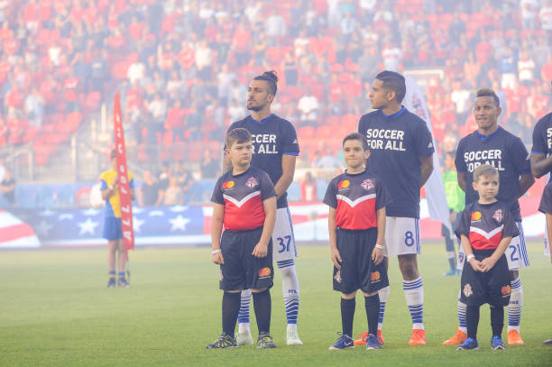 揭秘柏林联合冲甲阵容:谁是他们升级的“关键先生”?