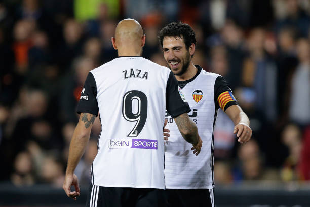 提升到战术哲学层面,不仅讲反越位,更讲攻防博弈