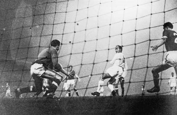 历届奥运足球角球数据对比:进攻趋势如何变化?