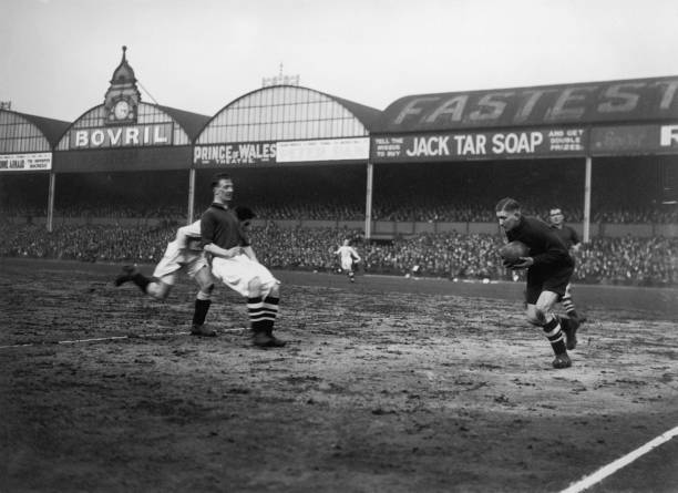 大巴黎欧冠10大进球:速度、技巧与艺术的完美结合