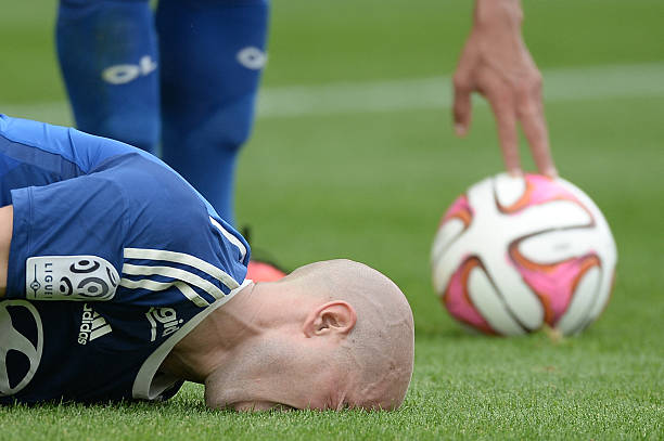 专家分析:巴萨报价姆巴佩的可行性及影响