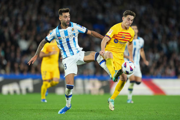 从菜鸟到杀手:实况足球目标中锋的成长之路