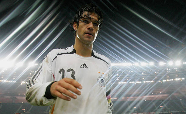 足球场上的“奥斯卡影帝”!假摔+点球翻车现场