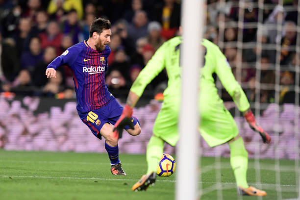 如何有效执行反越位：从站位到跑动的关键步骤