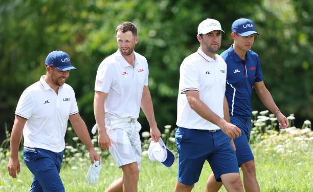 奥运会女乒颁奖仪式：五星红旗再次升起