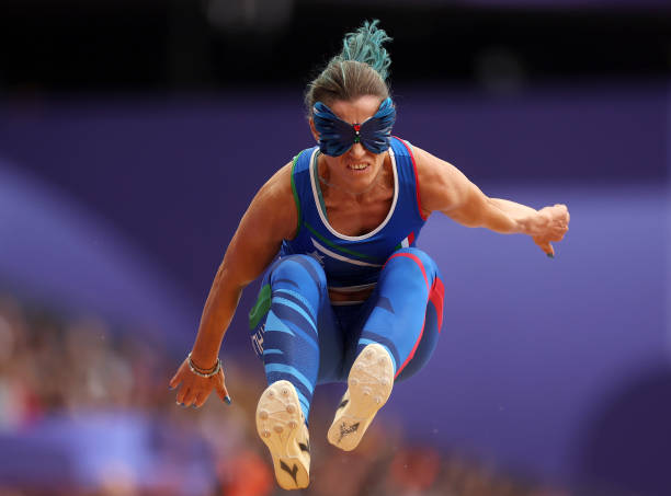 轻便又耐用！适合学生的短跑鞋品牌推荐