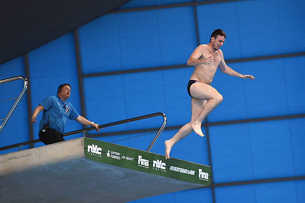 揭秘田亮女儿森碟的年龄和近况，如今已是亭亭玉立