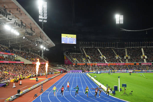 立定跳远摆臂技巧:如何利用上肢助力提升跳跃距离