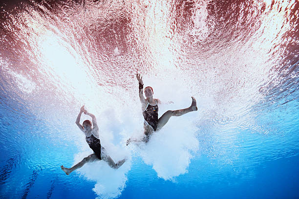 苏炳添9秒83震惊世界，书写亚洲短跑新篇章