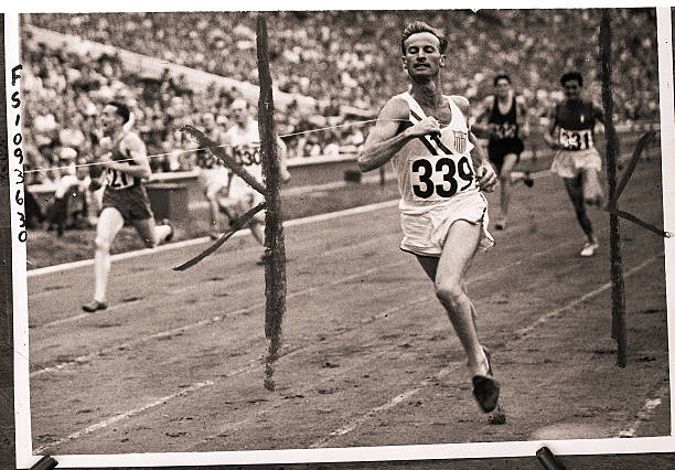 马拉松世界纪录的里程碑时刻:回顾那些激动人心的比赛