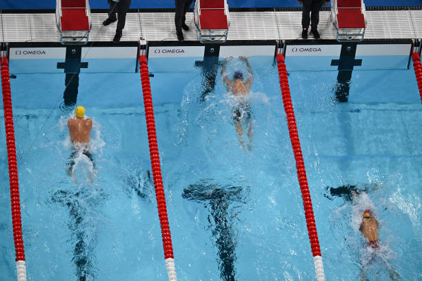 自由泳完整配合比例的训练方法：逐步提升游泳表现