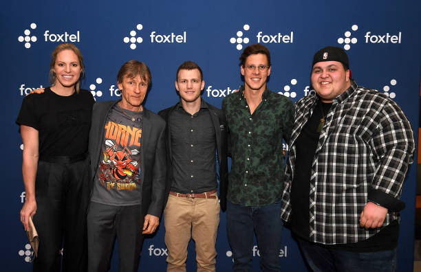 考取游泳教练证需要什么条件？详细解答