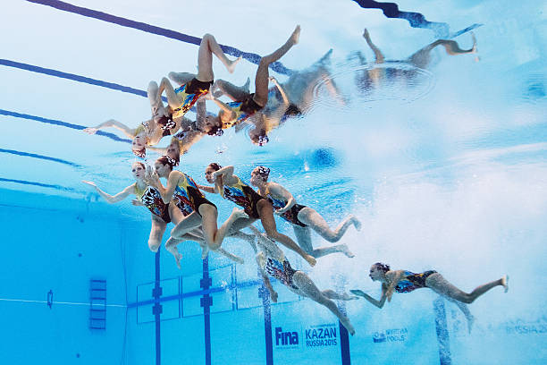 游泳是最好的全身运动，坚持一个月效果惊人！