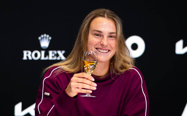 李欣阳网球生涯故事：从爱好者到职业选手的蜕变