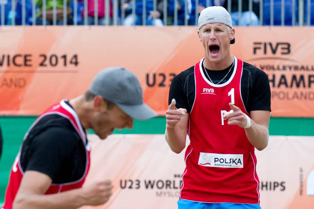 如何观看排球比赛回放？详细步骤解析