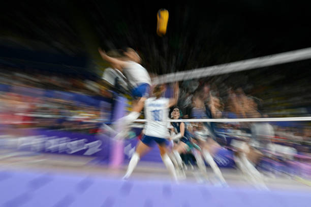 朱婷年薪引发热议：运动员收入是否过高？