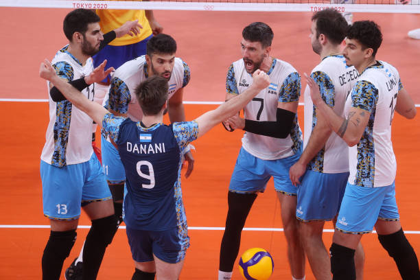 触网犯规的判定标准:裁判视角分析