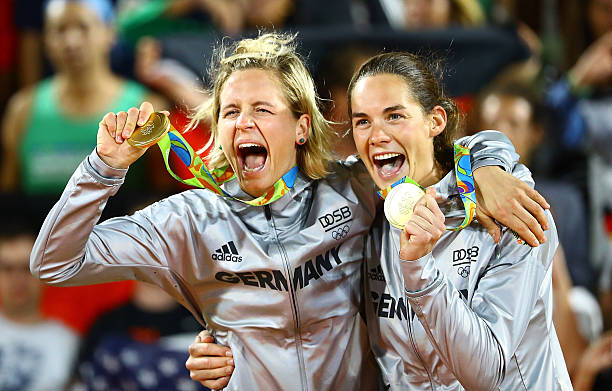 中国女排队长朱婷伤愈归来，备战奥运