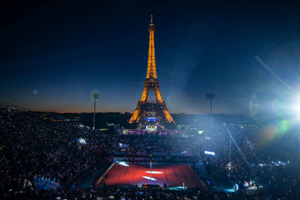 初学者必看：排球垫球正确姿势与常见错误