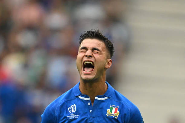 意大利球迷的心碎时刻：当蓝衣军团无缘2022世界杯