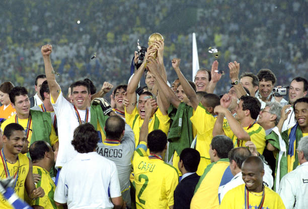 世界杯是哪一年首次举办的？